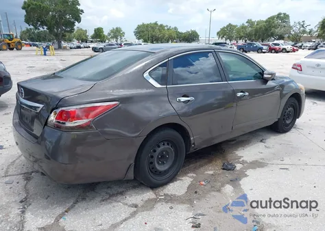 2015 Nissan Altima 2.5 S from USA, damaged, VIN 1N4AL3AP1FC257285